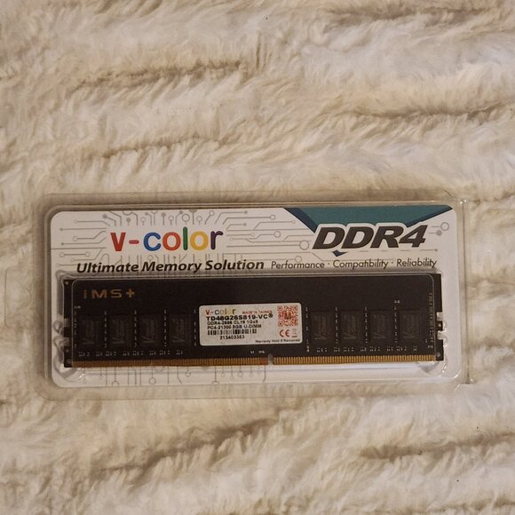 V-Color DDR4 8GB (8GBx1) 2666MHz (PC4-21300) PC Ram Memory, DIMM 1.2V - Picture 1 of 2